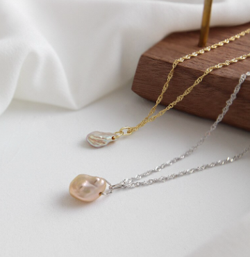 Baroque Pearl Necklace