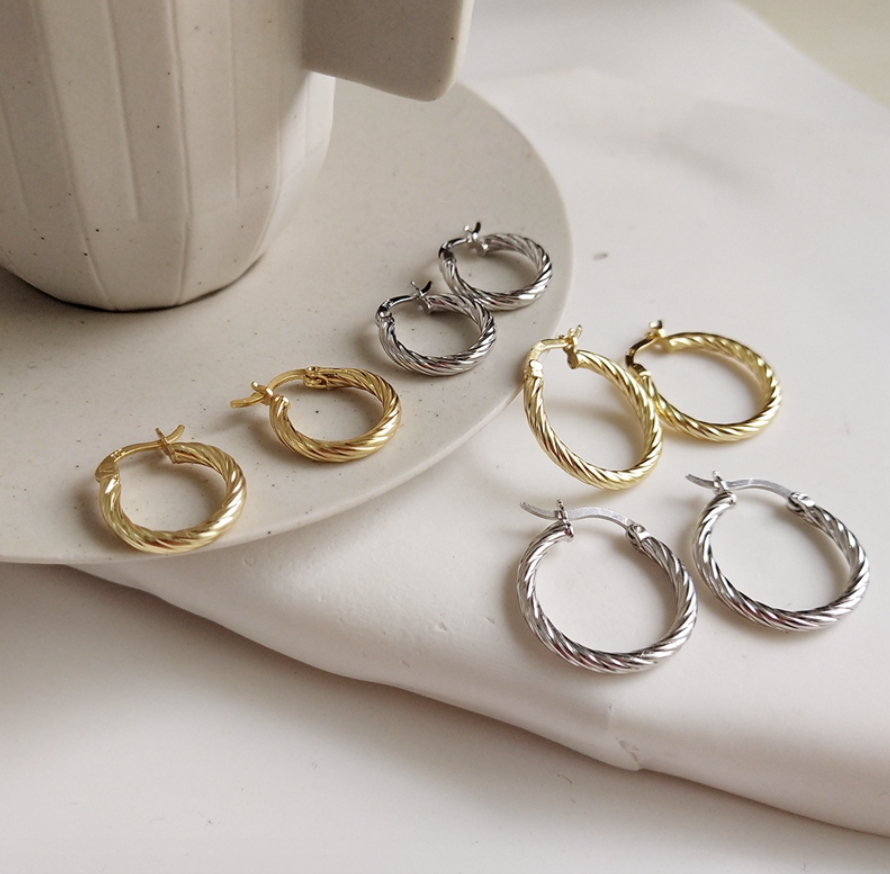 LouLeur 925SS Twisted Hoop Earrings