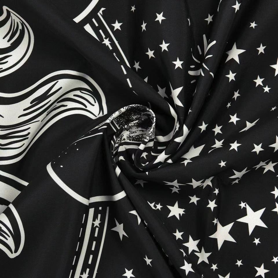 Tapestry Of Skeleton Totem