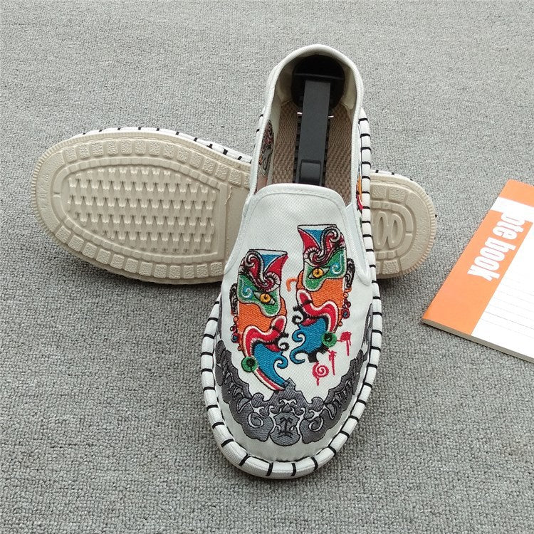 Men's Embroidery Casual Shoe