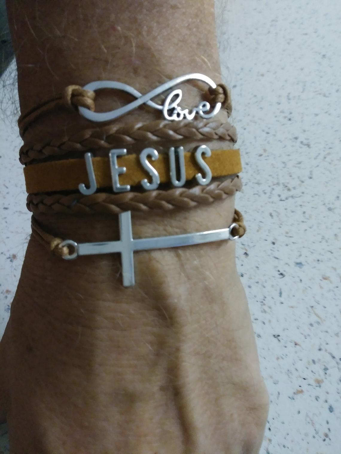 Love Infinity Leather Bracelets