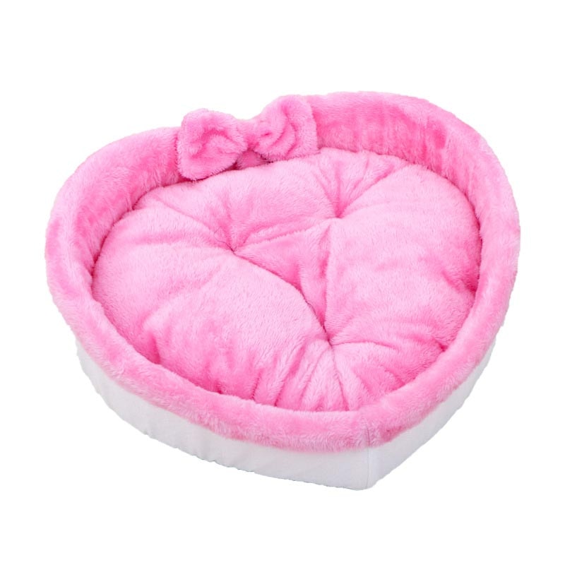 Heart-shaped Cat Bed
