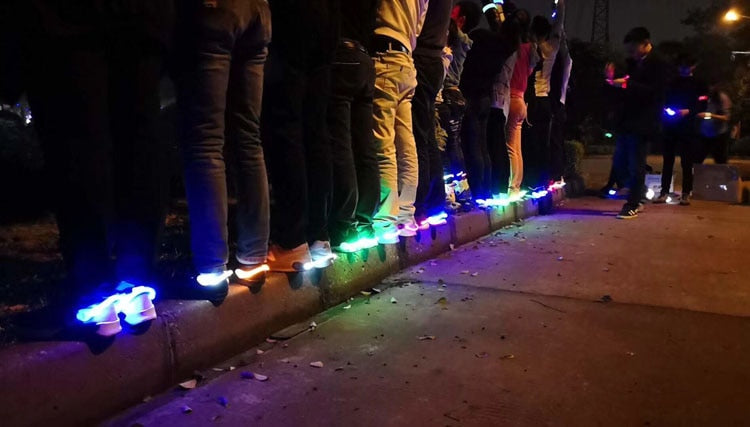 Astounding Luminous Shoe Clip - ChoiceBird
